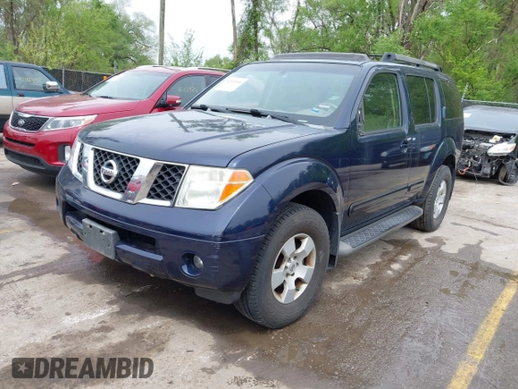 2007 Nissan Pathfinder SE z VIN 5N1AR18W17C630980, wystawiony jako IAAI lot #42110146 z przebiegiem 180 858 mil mil oraz . Historia ofert i sprzedaży dostępna na DreamBid. Obrazek 2.