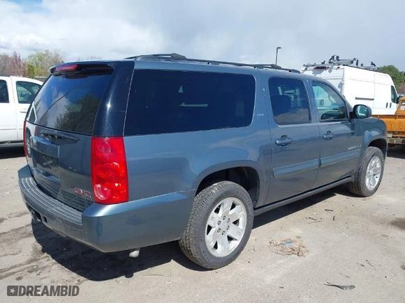 2008 GMC Yukon XL Commercial with VIN 1GKFK163X8J238038, listed as a IAAI auction lot 41948195 with 53,475 mi miles. Bid and sale history available at carsss.com. Image 4.