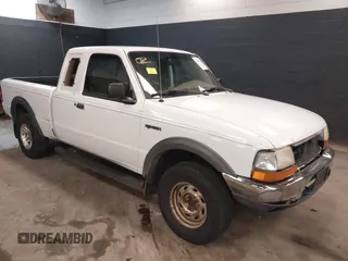 2000 Ford Ranger XLT with VIN 1FTZR15X3YTA63788, listed as a IAAI auction lot 42553944 with 143,754 mi miles and . Bid and sale history available at DreamBid. Image 1.