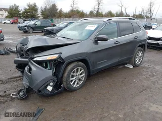 2017 Jeep Cherokee Latitude with VIN 1C4PJLCB4HW507776, listed as a IAAI auction lot 41585656 with 147,959 mi miles. Bid and sale history available at carsss.com. Image 17.