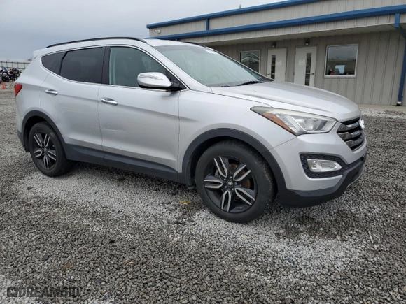 2013 Hyundai Santa Fe 2.0T Sport with VIN 5XYZUDLA6DG118531, listed as a Copart auction lot 52639755 with 172,200 mi miles and Clean Title. Bid and sale history available at carsss.com. Image 4.