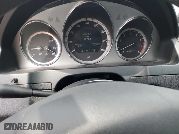 2009 Mercedes-Benz C 300 Sport with VIN WDDGF81X09F282812, listed as a Copart auction lot 60884375 with 99,782 mi miles and Salvage title. Bid and sale history available at DreamBid. Image 9.