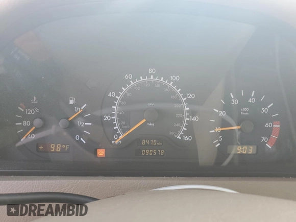 1999 Mercedes-Benz C 230/260/280/320 with VIN WDBHA24G5XA780454, listed as a Copart auction lot 73794674 with 90,578 mi miles and Salvage Title. Bid and sale history available at carsss.com. Image 9.