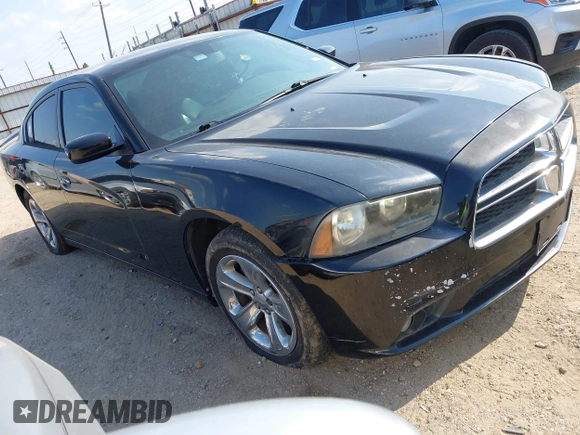 2013 Dodge Charger SXT z VIN 2C3CDXHG6DH552605, wystawiony jako IAAI lot #42414305 z przebiegiem Nie podano mil oraz . Historia ofert i sprzedaży dostępna na DreamBid. Obrazek 1.