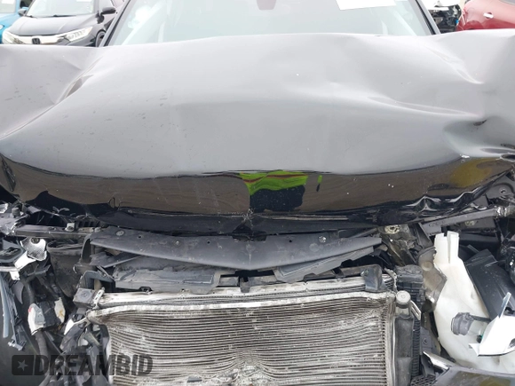 2018 Chevrolet Traverse LT Cloth z VIN 1GNERGKW4JJ127889, wystawiony jako IAAI lot #42368681 z przebiegiem 65 438 mil mil oraz . Historia ofert i sprzedaży dostępna na DreamBid. Obrazek 10.