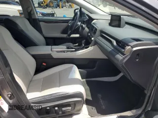2019 Lexus RX 350 z VIN 2T2ZZMCA1KC134965, wystawiony jako Copart lot #56112715 z przebiegiem 33 944 mil mil oraz Szkoda całkowita • Salvage title. Historia ofert i sprzedaży dostępna na DreamBid. Obrazek 7.