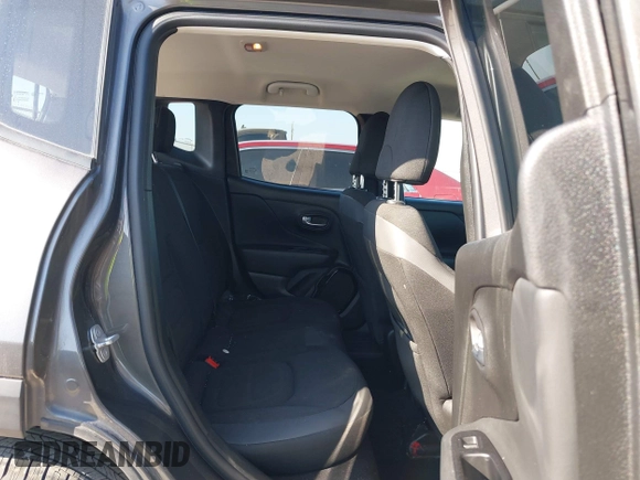 2017 Jeep Renegade Latitude with VIN ZACCJABB6HPG45899, listed as a IAAI auction lot 41531935 with 110,533 mi miles. Bid and sale history available at carsss.com. Image 8.