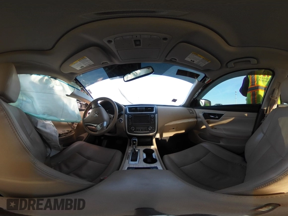 2016 Nissan Altima SR with VIN 1N4AL3AP8GC169495, listed as a IAAI auction lot 41792151 with 131,918 mi miles and . Bid and sale history available at carsss.com. Image 19.