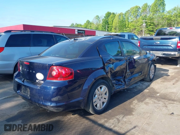 2014 Dodge Avenger SE z VIN 1C3CDZAG2EN217906, wystawiony jako IAAI lot #42144859 z przebiegiem 138 655 mil mil oraz . Historia ofert i sprzedaży dostępna na DreamBid. Obrazek 4.