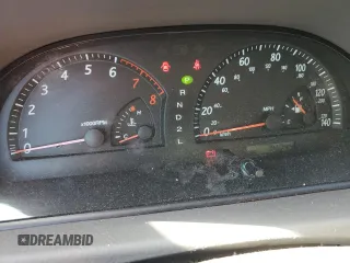 2002 Toyota Camry LE z VIN 4T1BE32K02U084676, wystawiony jako Copart lot #49712395 z przebiegiem 74 049 mil mil oraz Czysty tytuł • Clean title. Historia ofert i sprzedaży dostępna na DreamBid. Obrazek 9.