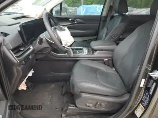 2025 Kia Carnival SX with VIN KNDNE5K37S6490478, listed as a Copart auction lot 51389565 with 6,929 mi miles and Salvage Title. Bid and sale history available at DreamBid. Image 7.
