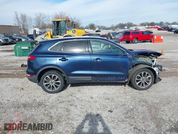 2017 Lincoln MKC Select with VIN 5LMCJ2D94HUL50145, listed as a IAAI auction lot 41620695 with 100,331 mi miles and . Bid and sale history available at DreamBid. Image 14.