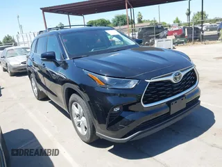 2021 Toyota Highlander L with VIN 5TDZZRAH9MS053319, listed as a IAAI auction lot 42478652 with 48,687 mi miles and . Bid and sale history available at DreamBid. Image 1.