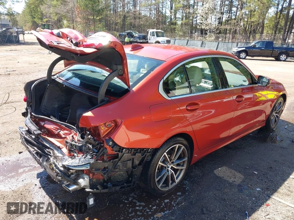 2022 BMW 3 Series 330i с VIN 3MW5R1J08N8C43243, выставлен на аукционе IAAI как лот 41838101 с пробегом 12 749 миль миль и . История ставок и продаж доступна на DreamBid. Изображение 4.