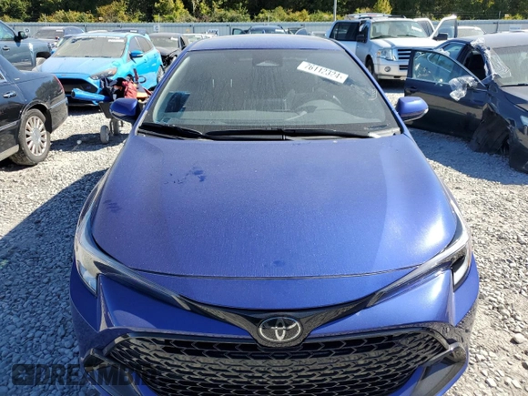 2024 Toyota Corolla Hatchback SE with VIN JTND4MBE3R3230872, listed as a Copart auction lot 76112324 with 6,882 mi miles and Salvage Title. Bid and sale history available at carsss.com. Image 5.