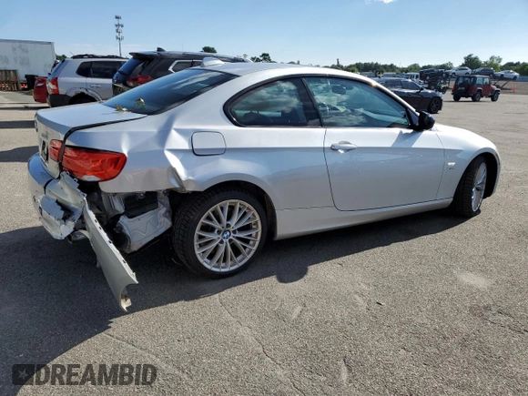 2011 BMW 3 Series 335i xDrive with VIN WBAKF9C58BE261768, listed as a Copart auction lot 67040944 with 82,095 mi miles and Salvage Title. Bid and sale history available at carsss.com. Image 3.