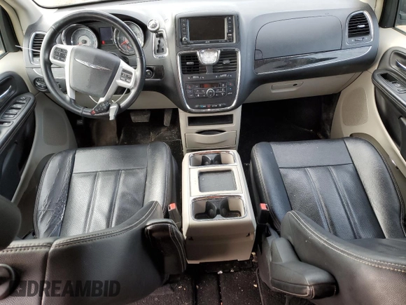 2015 Chrysler Town & Country Touring L with VIN 2C4RC1CG9FR674143, listed as a Copart auction lot 53253525 with 190,348 mi miles and Clean Title. Bid and sale history available at DreamBid. Image 8.