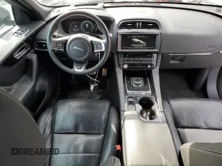 2017 Jaguar F-Pace 20d R-Sport with VIN SADCL2BN1HA085899, listed as a Copart auction lot 43330975 with 104,596 mi miles and Clean Title. Bid and sale history available at DreamBid. Image 8.