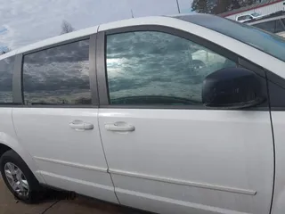 2009 Dodge Grand Caravan SE with VIN 2D8HN44EX9R666109, listed as a IAAI auction lot 41315082 with Not Provided miles and . Bid and sale history available at DreamBid. Image 13.