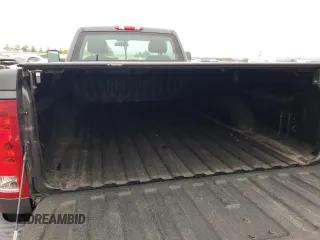 2011 GMC Sierra 1500 Work Truck z VIN 1GTN1TE0XBZ290503, wystawiony jako Copart lot #78415144 z przebiegiem Nie podano mil oraz Szkody całkowita. Historia ofert i sprzedaży dostępna na DreamBid. Obrazek 11.