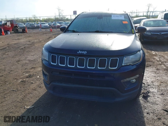 2018 Jeep Compass Altitude with VIN 3C4NJDBB5JT442950, listed as a IAAI auction lot 41989701 with 103,221 mi miles and . Bid and sale history available at carsss.com. Image 13.
