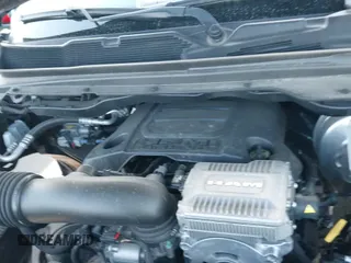 2020 Ram 1500 Big Horn z VIN 1C6RREFT7LN401927, wystawiony jako IAAI lot #42141276 z przebiegiem 52 221 mil mil oraz . Historia ofert i sprzedaży dostępna na DreamBid. Obrazek 20.