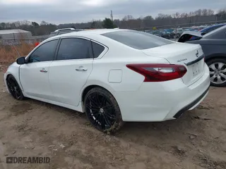 2018 Nissan Altima 2.5 SV with VIN 1N4AL3AP9JC150008, listed as a IAAI auction lot 41481389 with 104,796 mi miles. Bid and sale history available at carsss.com. Image 3.