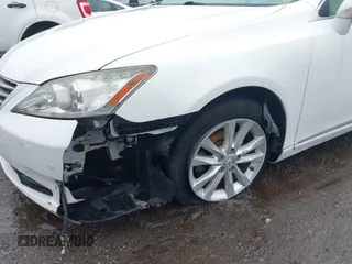 2010 Lexus ES 330 z VIN JTHBK1EG5A2413504, wystawiony jako IAAI lot #42181215 z przebiegiem 110 295 mil mil oraz . Historia ofert i sprzedaży dostępna na DreamBid. Obrazek 6.