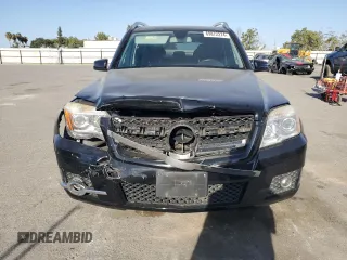 2011 Mercedes-Benz GLK 350 with VIN WDCGG8HB9BF678805, listed as a Copart auction lot 69872274 with 139,268 mi miles and Salvage Title. Bid and sale history available at DreamBid. Image 5.