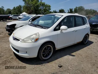 2008 Honda Fit with VIN JHMGD37448S804796, listed as a Copart auction lot 62469464 with 232,965 mi miles and Non Repairable. Bid and sale history available at carsss.com. Image 1.