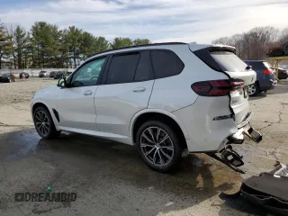 2024 BMW X5 xDrive40i z VIN 5UX23EU05R9U48829, wystawiony jako Copart lot #49902435 z przebiegiem Nie podano mil oraz Szkody całkowita. Historia ofert i sprzedaży dostępna na DreamBid. Obrazek 2.