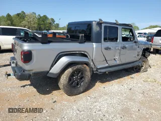 2021 Jeep Gladiator Sport S z VIN 1C6HJTAGXML513426, wystawiony jako Copart lot #58844025 z przebiegiem Nie podano mil oraz Szkody całkowita. Historia ofert i sprzedaży dostępna na DreamBid. Obrazek 3.
