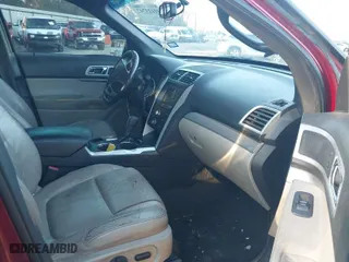 2014 Ford Explorer XLT with VIN 1FM5K7D94EGA02748, listed as a IAAI auction lot 41123742 with 246,910 mi miles. Bid and sale history available at carsss.com. Image 5.