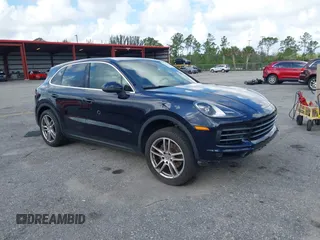 2019 Porsche Cayenne z VIN WP1AA2AY6KDA01777, wystawiony jako IAAI lot #42340596 z przebiegiem 86 921 mil mil oraz . Historia ofert i sprzedaży dostępna na DreamBid. Obrazek 1.