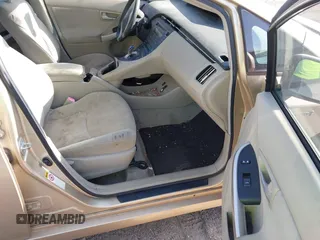 2011 Toyota Prius I with VIN JTDKN3DU3B1476538, listed as a IAAI auction lot 42269903 with Not Provided miles and . Bid and sale history available at DreamBid. Image 5.