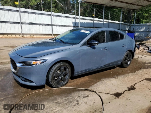 2022 Mazda 3 Carbon Edition z VIN JM1BPACL1N1506356, wystawiony jako Copart lot #58228434 z przebiegiem 96 855 mil mil oraz Szkoda całkowita • Salvage title. Historia ofert i sprzedaży dostępna na DreamBid. Obrazek 1.