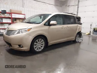 2014 Toyota Sienna Ltd with VIN 5TDDK3DCXES074614, listed as a IAAI auction lot 41691123 with 117,571 mi miles. Bid and sale history available at carsss.com. Image 17.