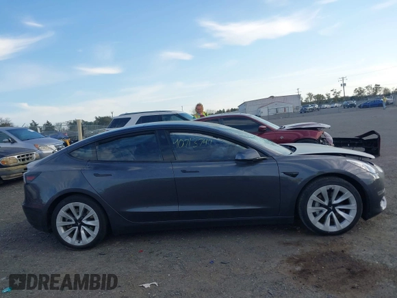 2021 Tesla Model 3 Long Range with VIN 5YJ3E1EB6MF975916, listed as a IAAI auction lot 40713749 with 29,593 mi miles and . Bid and sale history available at DreamBid. Image 12.