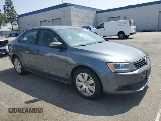 2011 Volkswagen Jetta SE with VIN 3VWDZ7AJ5BM308821, listed as a Copart auction lot 62011735 with 177,312 mi miles and Salvage title. Bid and sale history available at DreamBid. Image 4.