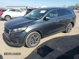 2020 Kia Sorento LX with VIN 5XYPGDA59LG683343, listed as a IAAI auction lot 41827929 with 103,222 mi miles and . Bid and sale history available at carsss.com. Image 2.