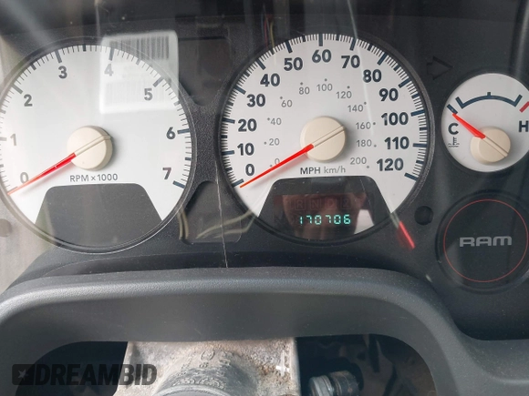 2007 Dodge 1500 ST with VIN 1D7HU18P27J600043, listed as a IAAI auction lot 41625802 with 170,706 mi miles and . Bid and sale history available at DreamBid. Image 15.