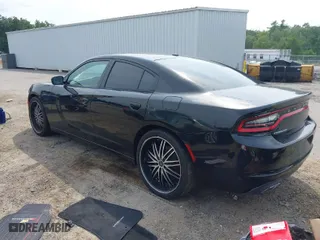 2016 Dodge Charger SE with VIN 2C3CDXBG8GH163512, listed as a IAAI auction lot 39925302 with 108101 miles. Bid and sale history available at carsss.com. Image 3.