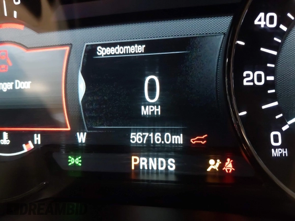 2019 Lincoln MKC Reserve with VIN 5LMCJ3D9XKUL17812, listed as a IAAI auction lot 41730211 with 56,716 mi miles and . Bid and sale history available at DreamBid. Image 16.