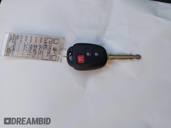 2014 Toyota RAV4 XLE with VIN 2T3RFREV1EW202699, listed as a IAAI auction lot 41117670 with 141,560 mi miles and . Bid and sale history available at DreamBid. Image 11.