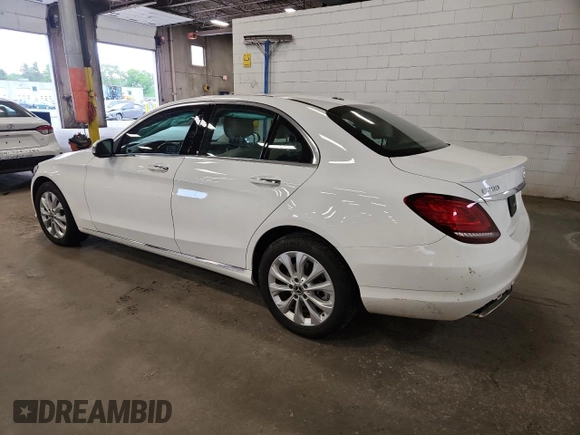 2019 Mercedes-Benz C 300 with VIN 55SWF8EB4KU301052, listed as a Copart auction lot 58484355 with 52,917 mi miles and Salvage title. Bid and sale history available at DreamBid. Image 2.