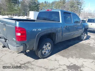 2011 Chevrolet Silverado 1500 LS with VIN 3GCPKREA0BG178357, listed as a IAAI auction lot 41640661 with 242,195 mi miles. Bid and sale history available at carsss.com. Image 4.