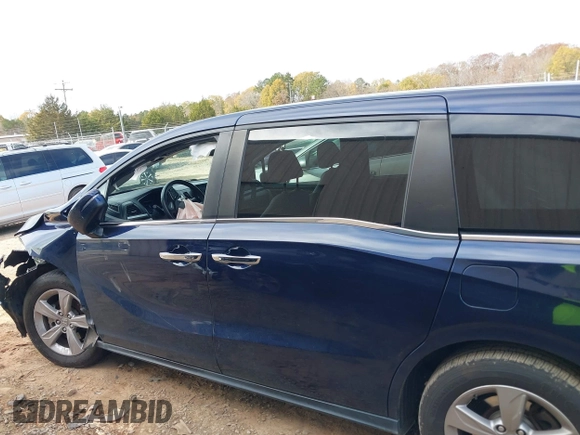 2019 Honda Odyssey EX-L with VIN 5FNRL6H72KB090503, listed as a IAAI auction lot 40958508 with 101,597 mi miles. Bid and sale history available at carsss.com. Image 15.