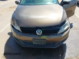 2014 Volkswagen Jetta S with VIN 3VW2K7AJ8EM319182, listed as a IAAI auction lot 42180101 with 133,495 mi miles and . Bid and sale history available at DreamBid. Image 6.