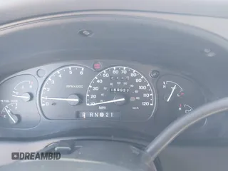 2001 Ford Ranger XL Fleet z VIN 1FTZR15E21TA06406, wystawiony jako IAAI lot #42046229 z przebiegiem 169 927 mil mil oraz . Historia ofert i sprzedaży dostępna na DreamBid. Obrazek 7.