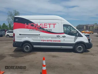 2019 Ford Transit with VIN 1FTYR2XG0KKA22854, listed as a IAAI auction lot 42245141 with 157,886 mi miles and . Bid and sale history available at DreamBid. Image 13.